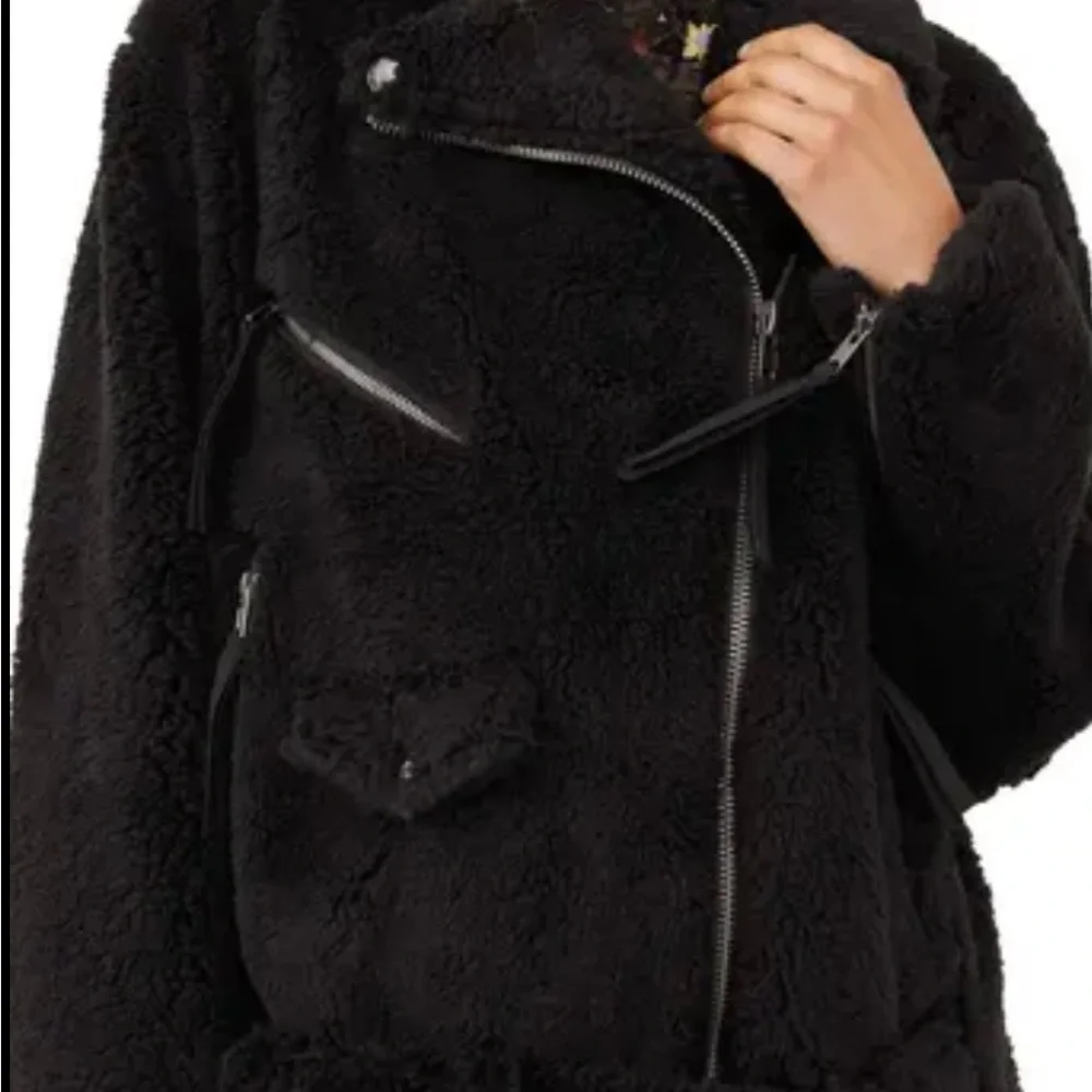 Free People So Cozy slouchy moto black fleece teddy jacket size Small - Picture 4 of 13